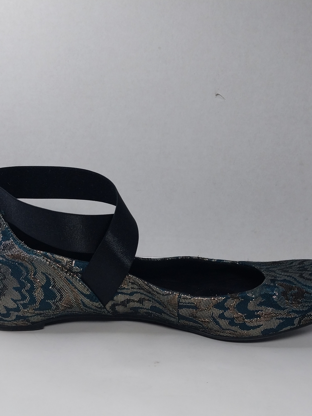 Kenneth Cole Reaction Women’s Pro Time Ballet Flats Size 9.5 M Elastic Straps - Picture 8 of 12